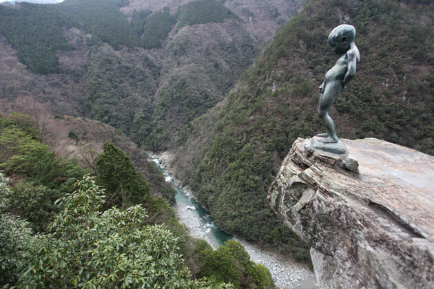 人生一回くらい、こんな場所でしてみたいかも？