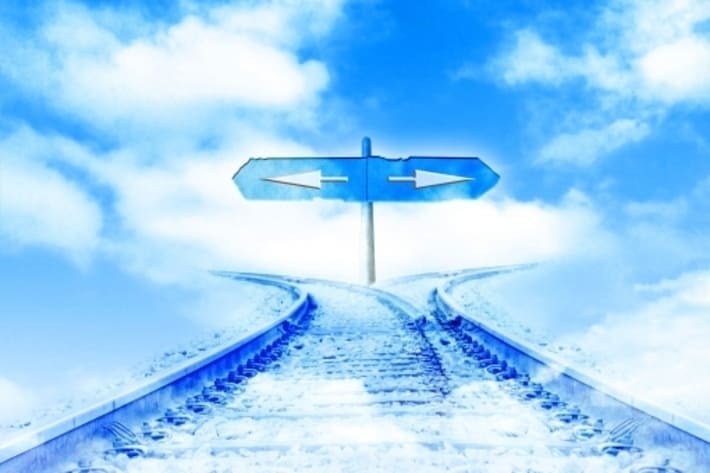 岐路は常にあなたの前にあり