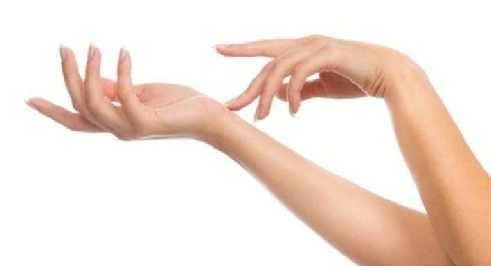 手首のスペルは「wrist」です